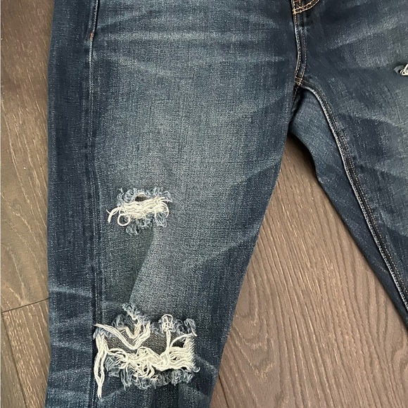 American Eagle AE Tomgirl Distressed Jeans SZ 8 - Picture 5 of 8